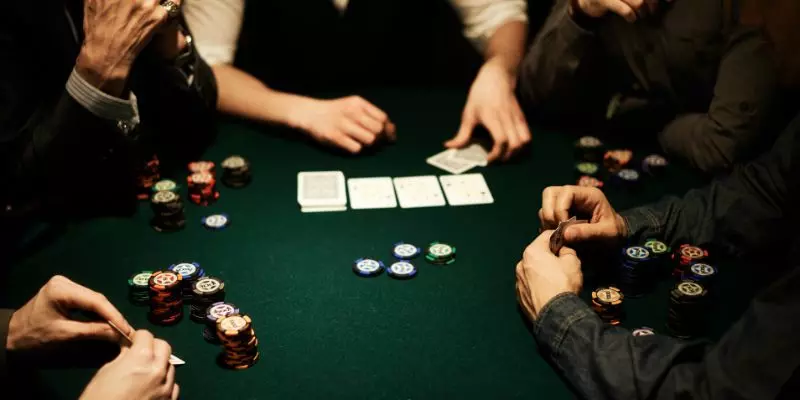 Trong game Poker sẽ xuất hiện nhiều thuật ngữ đặc thù
